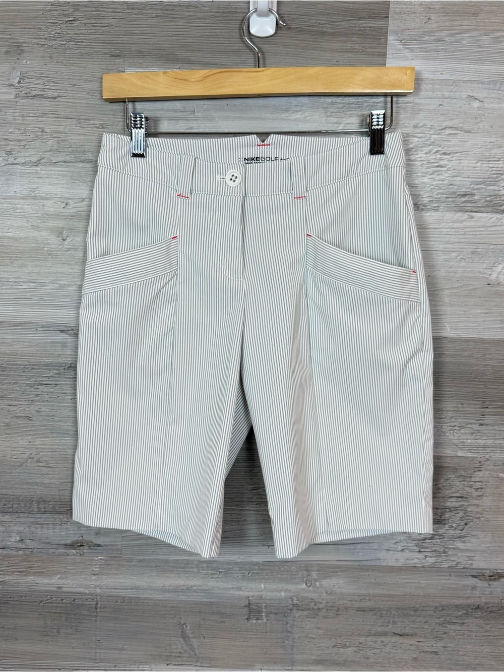 Nike Golf Tour Performance Dri Fit Pinstripe Shorts Size 2 White Gray SU12 Woven